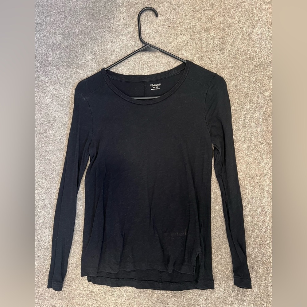 Madewell XS Long Sleeve in Black